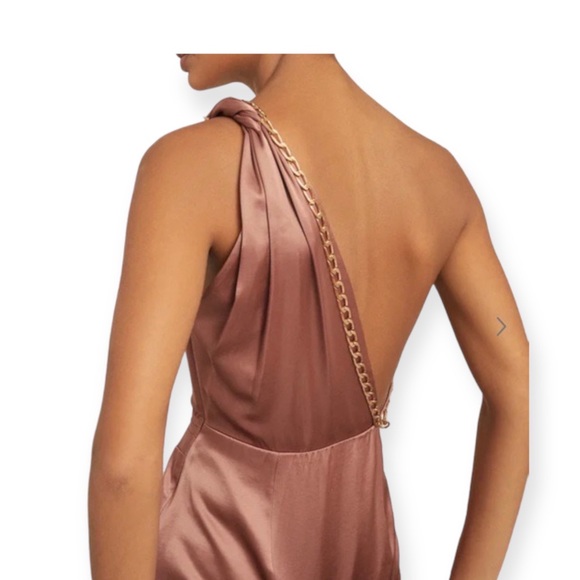 Reiss Adaline One Shoulder Drape Satin Dress With Chain - Picture 3 of 16